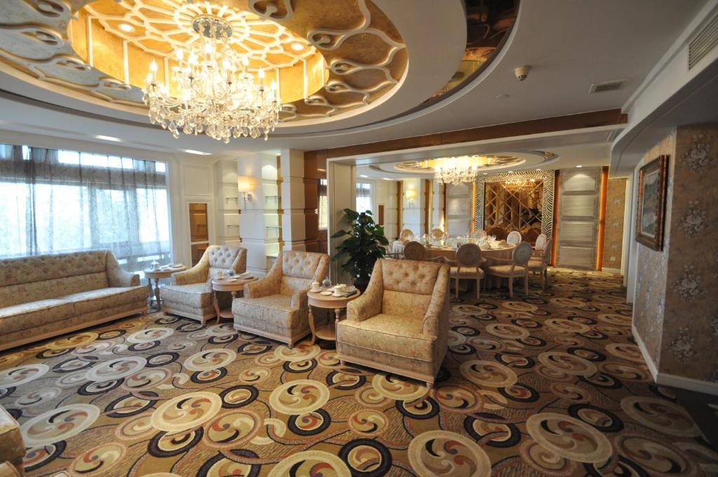 Shan Dong Hotel Csinan Kültér fotó