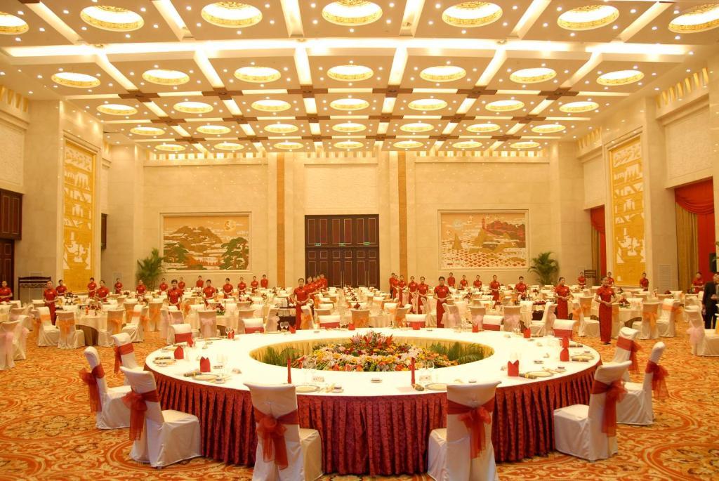 Shan Dong Hotel Csinan Kültér fotó