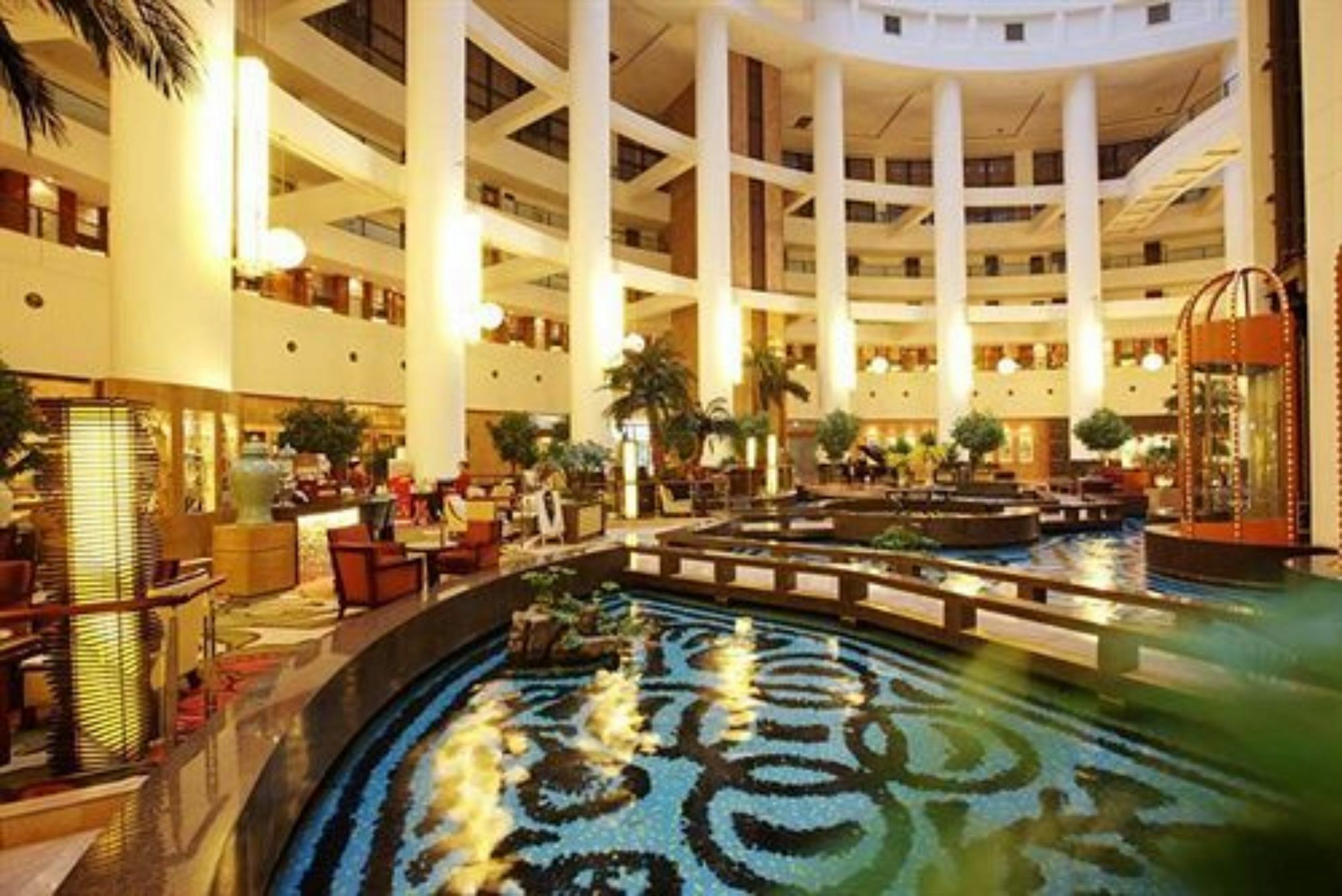 Shan Dong Hotel Csinan Kültér fotó